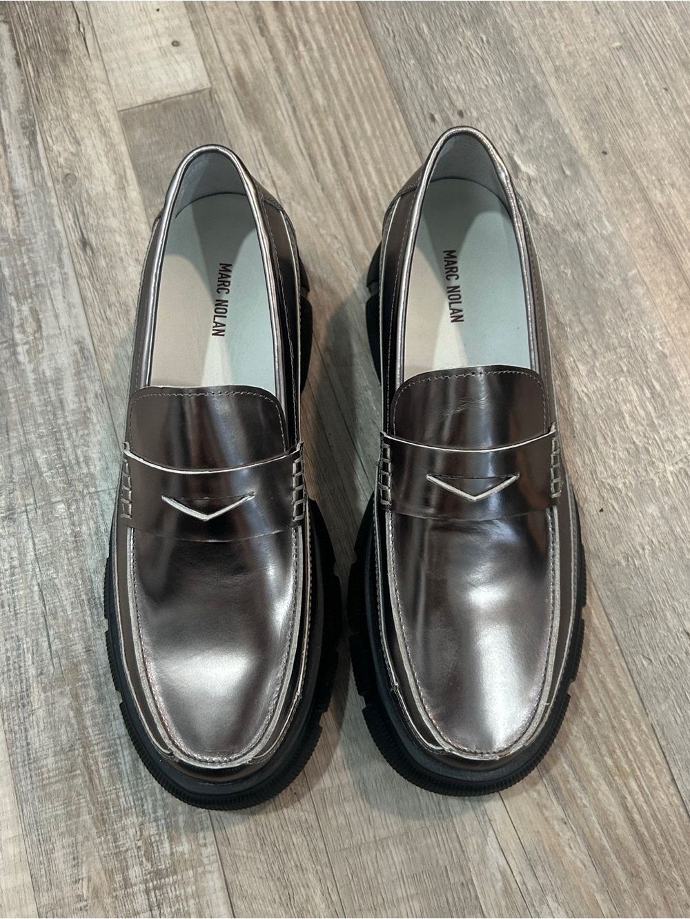 Marc Nolan Women’s Ms Calum Size 9 Silver Patent Leather Lug Sole Penny Loafers - Picture 5 of 9